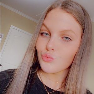 Meet your Posher, Camryn